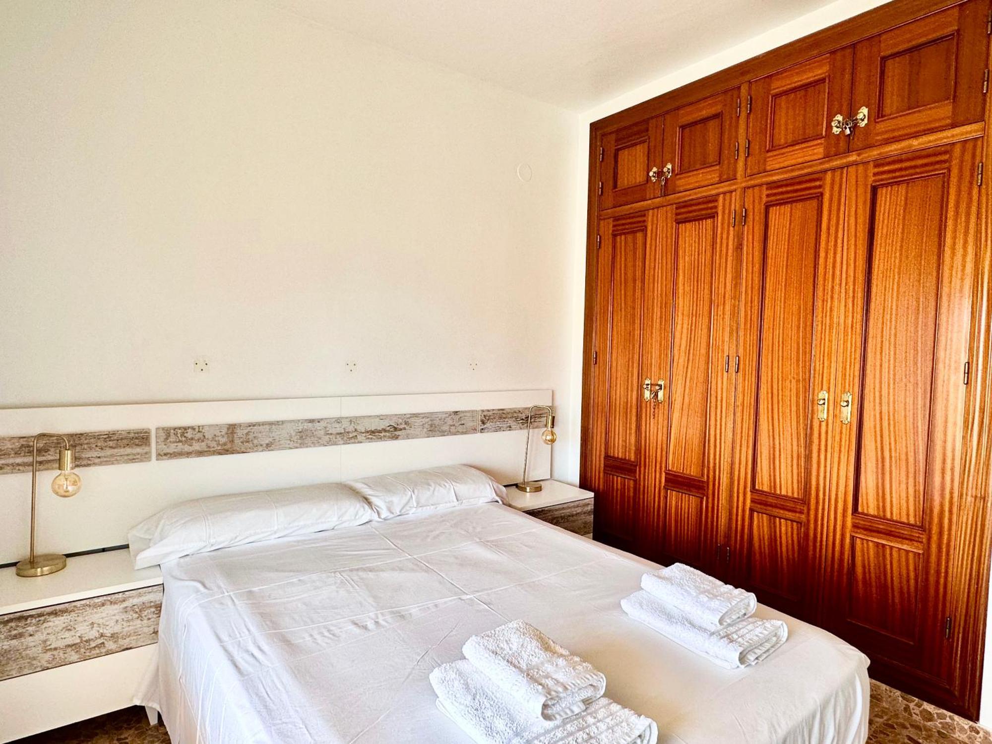 Genial Piso En Parking Incluido Y Wifi Apartment *